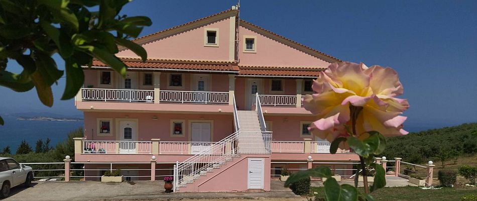 Self-Catering Apartments in San Stefanos, Corfu